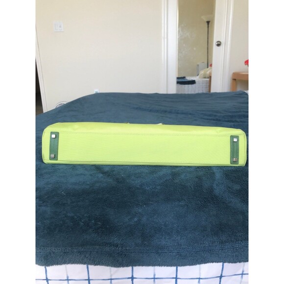 Tumi nylon green laptop case briefcase - Picture 4 of 12